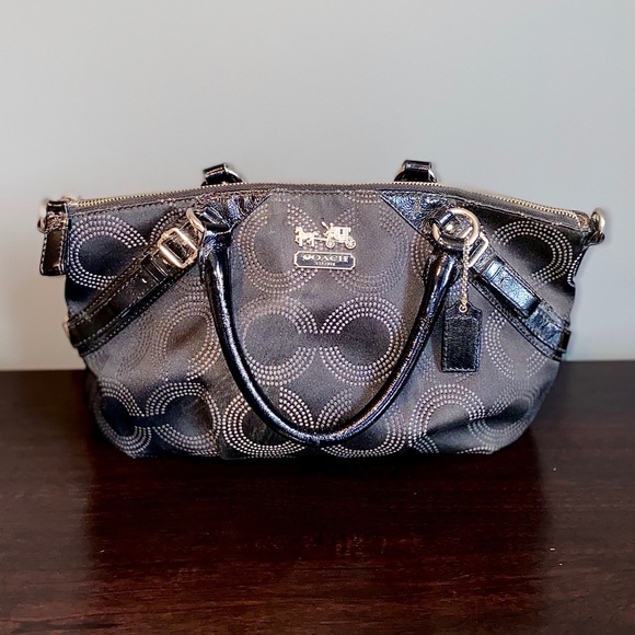 Vintage Black Coach Carry All - Picture 1 of 8